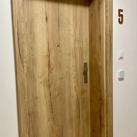Apartament Nr 5 - Wakacyjna 5 *